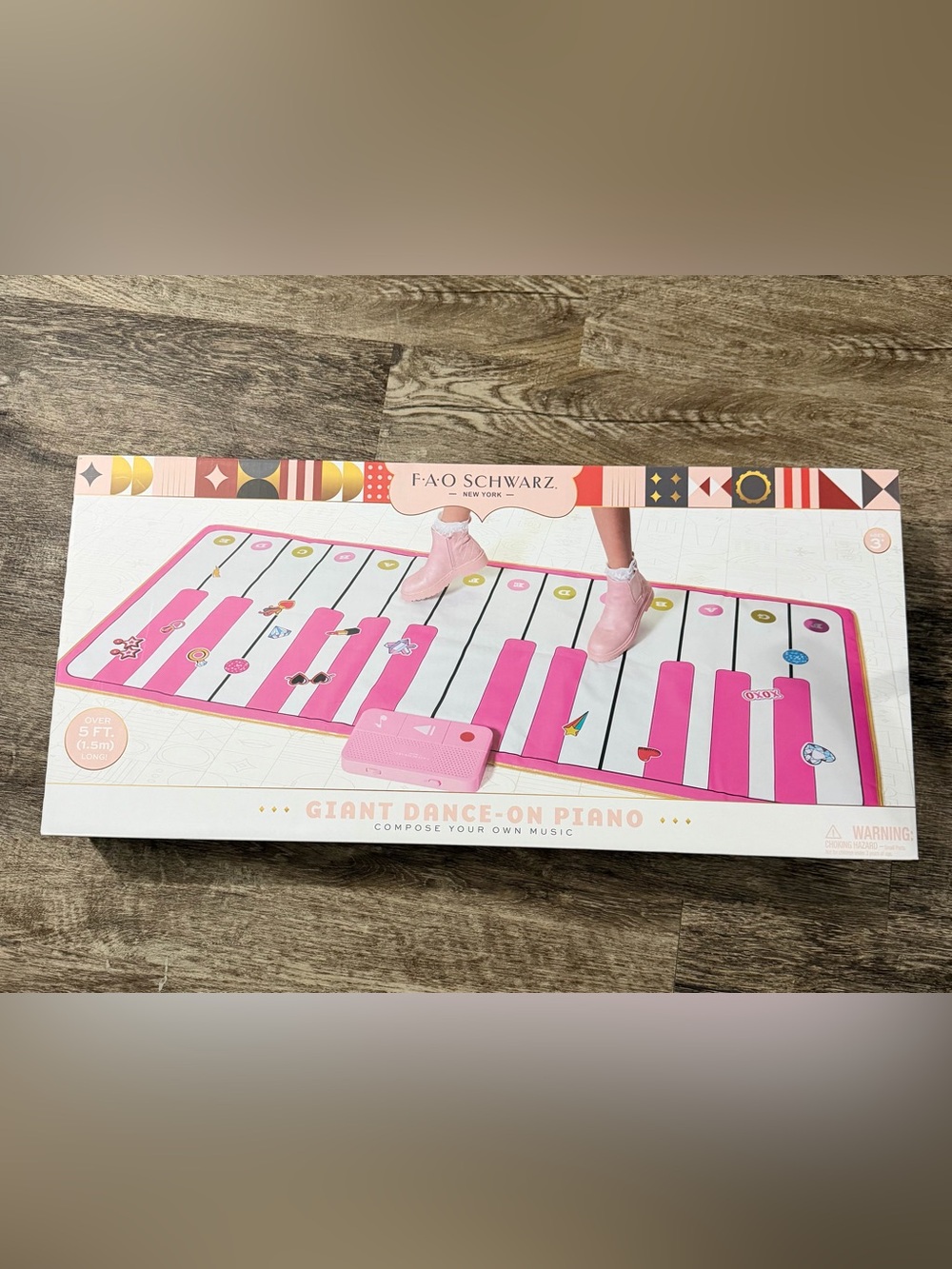 New in Box FAO Schwarz Pink Kids Dance-On Piano. Compose Your Own Music. 1.5+